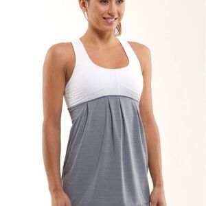 Lululemon Run your heart out Tank size 10